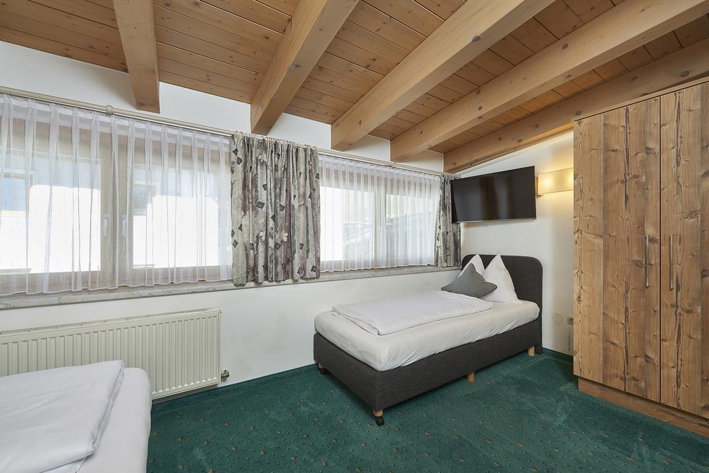 Landhaus Zirmhof Saalbach-Hinterglemm Exteriör bild